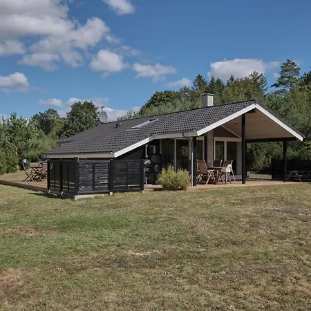 Awesome In With 3 Bedrooms, Sauna And Wifi *