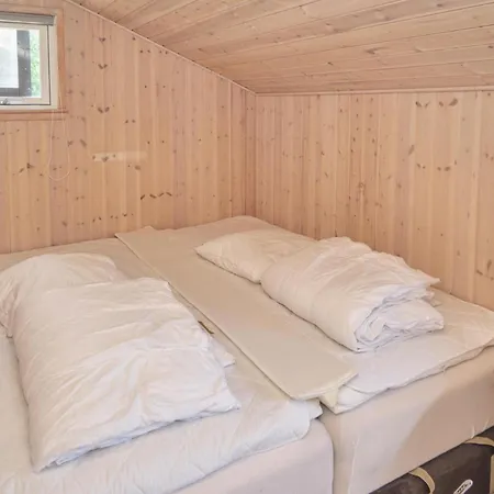 Awesome In With 3 Bedrooms, Sauna And Wifi